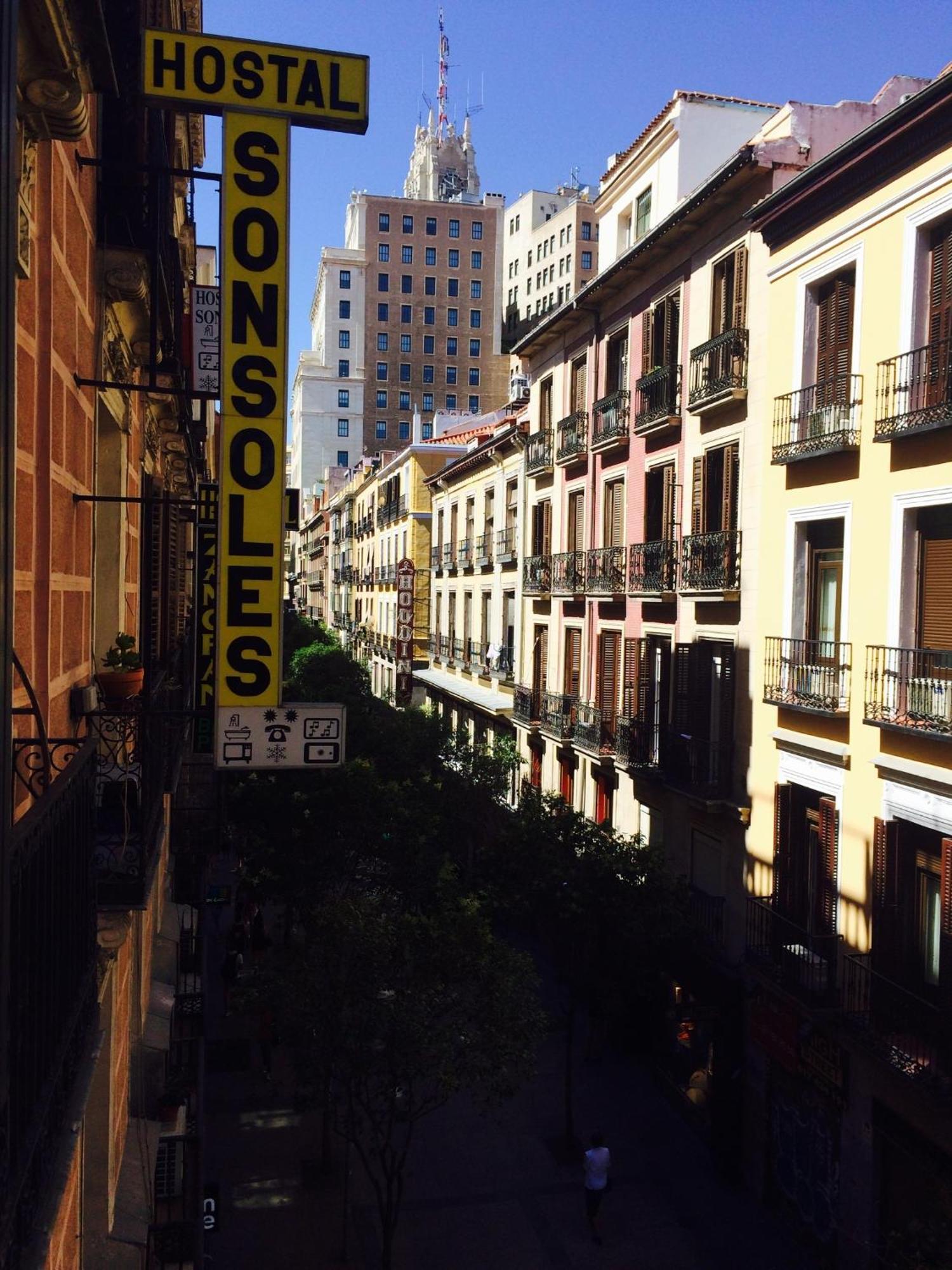 Hostal Sonsoles Madrid-Centro Екстериор снимка