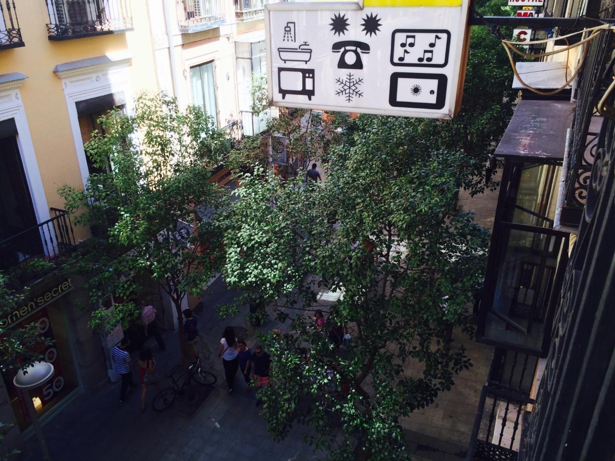 Hostal Sonsoles Madrid-Centro Екстериор снимка